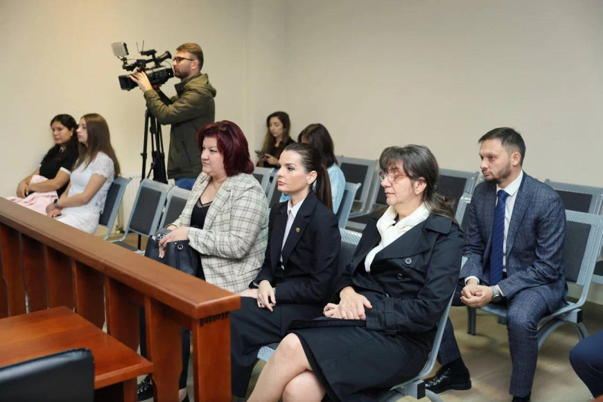 Заседание по уголовному делу Евгении Гуцул вновь перенесли