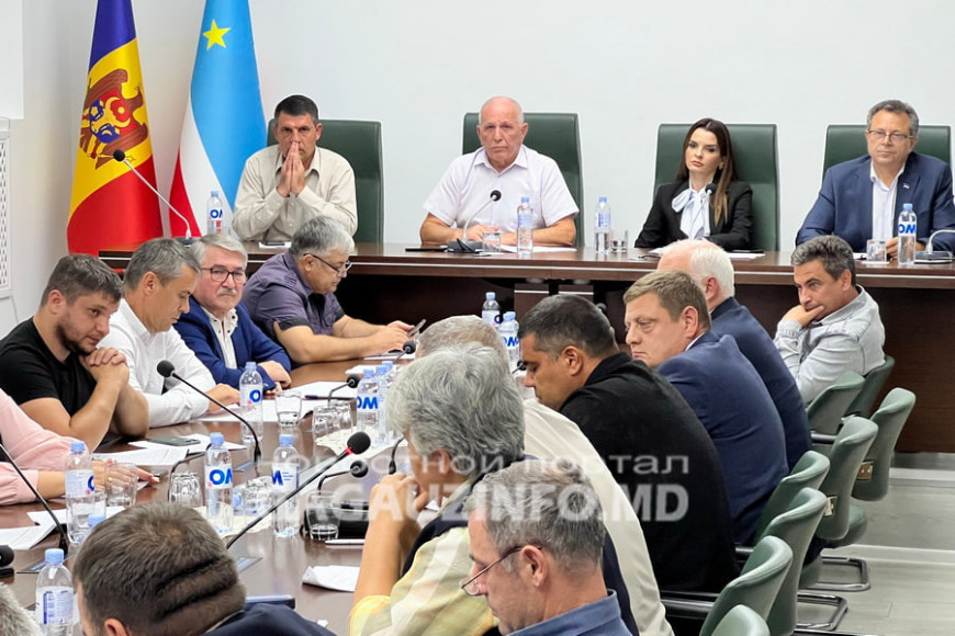 В НСГ призвали парламент снять НДС на импорт гуманитарной помощи из России