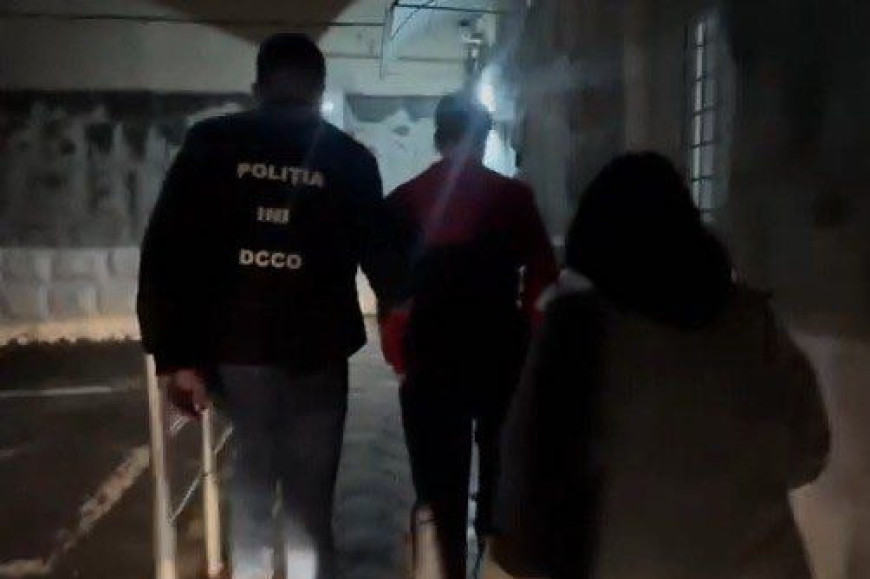 В столице задержали двух молодых людей. У них были наркотики на полмиллиона