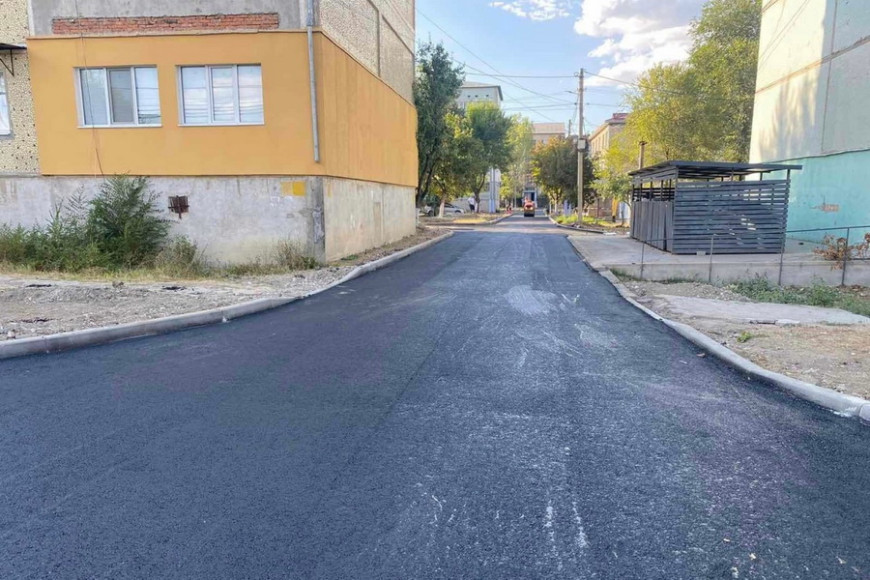 Парковки, тротуары и уличное освещение. За год в инфраструктуру Бессарабки вложены миллионы леев