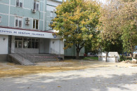 В Вулканештах благоустраивают территорию местного Центра здоровья