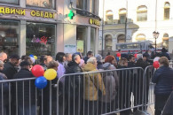 Выборы президента Молдовы: у избирательных участков в Москве очереди