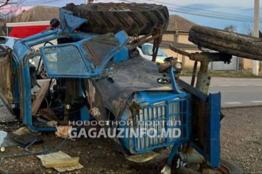 В Конгазе столкнулись трактор и легковушка, есть пострадавшие