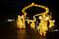 Новогодняя магия в Кишиневе: в CIE «Moldexpo» стартовал фестиваль фонарей «Lights & Dreams»