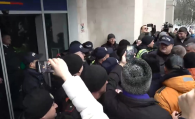 Протест фермеров в Кишиневе: протестующие и полиция устроили потасовку