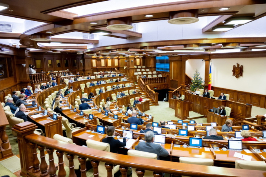 Promo-LEX: почти половина принятых в парламенте решений – непрозрачны