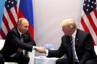 Нашли общий язык. Путин и Трамп 1,5 часа говорили по телефону: итоги