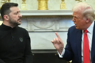 Трамп распорядился приостановить всю военную помощь Украине