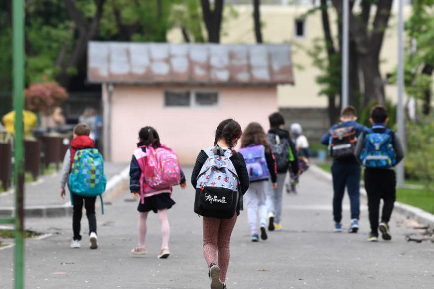 СМИ: в Кантемире гимназию, в которую ходят дети из пяти сел, закрывают