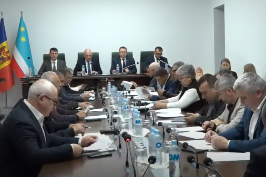 До преодоления вето башкана дело не дошло. Депутаты НСГ приняли другое решение