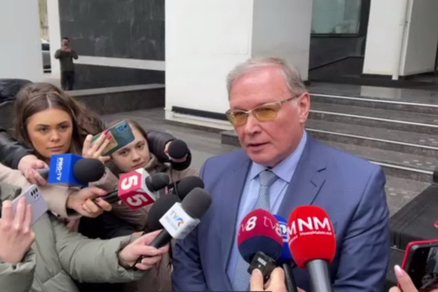 "Серьезный удар по двусторонним отношениям". Трех российских дипломатов в Молдове объявили персонами нон-грата