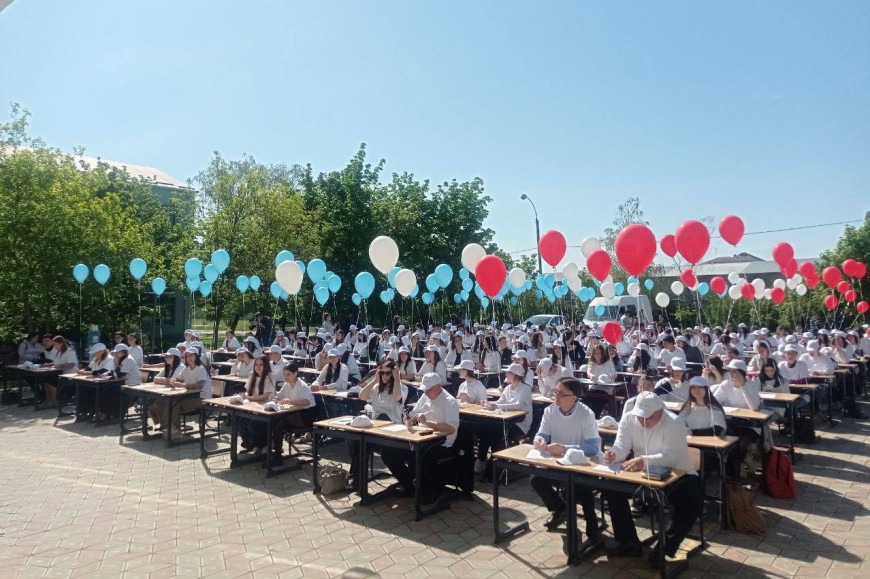 В рамках Ana Dilim. Более 500 человек написали диктант по гагаузскому языку