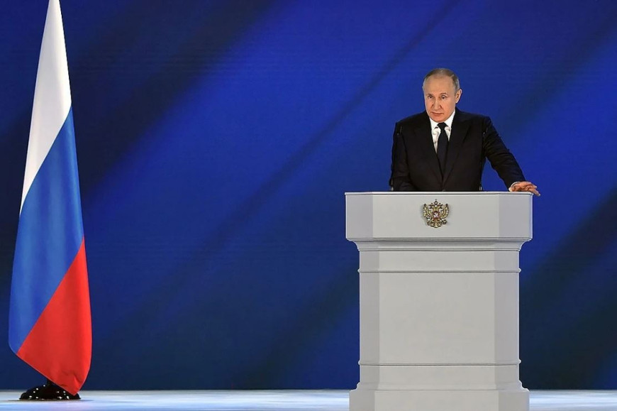 Но не власти страны. Путин поздравил народ Молдовы с 80-летием Победы