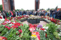 День Победы в Кишиневе: многотысячный "Бессмертный полк" прошел по улицам города