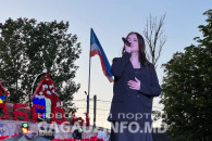 "Катюша", полевая кухня и 1418 свечей - вечерний концерт 9 мая в Комрате