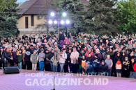 "Катюша", полевая кухня и 1418 свечей - вечерний концерт 9 мая в Комрате