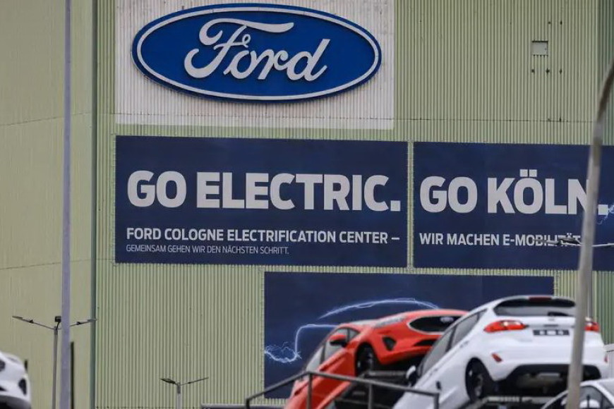 Требуют не увольнять людей. На заводе Ford в Германии - первая за почти 100 лет забастовка