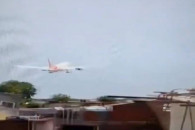 Самолет Air India потерпел крушение при взлете: на борту находились 244 человека