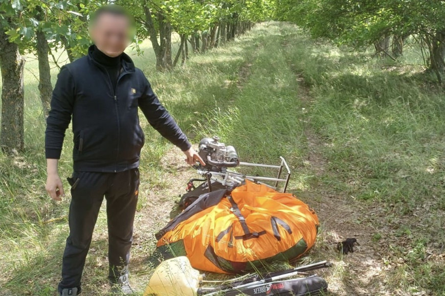 Бежал от войны в Молдову. Пограничники задержали украинца на паромоторе