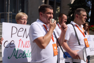 “Украинский сценарий Молдове не нужен’’. Оппозиционная Inima Moldovei провела протест у правительства