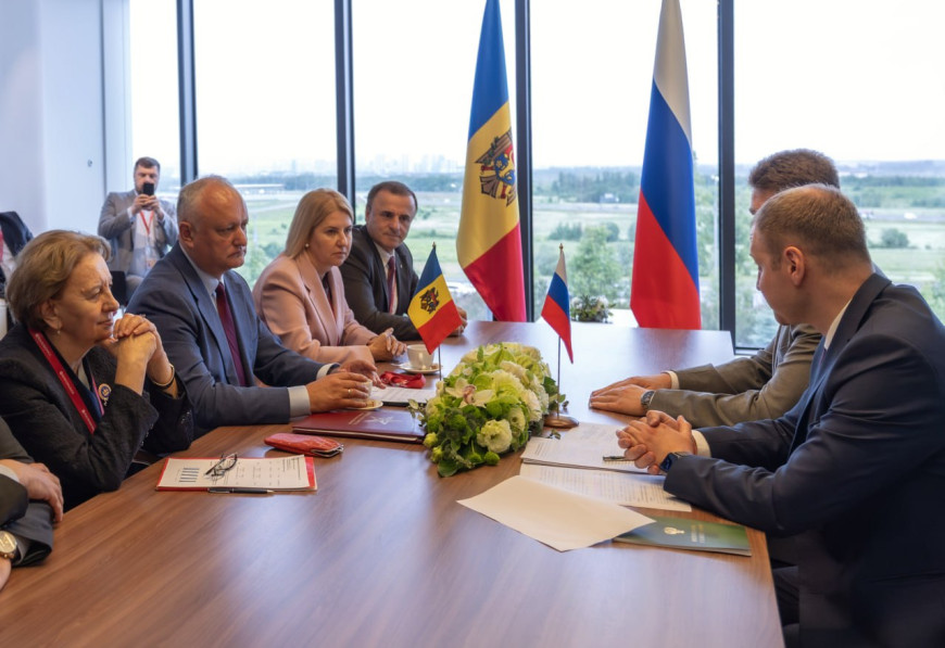 Новая встреча молдавской делегации в РФ: "ещё один камешек в фундамент Молдовы, выздоровевшей от жёлтой лихорадки"