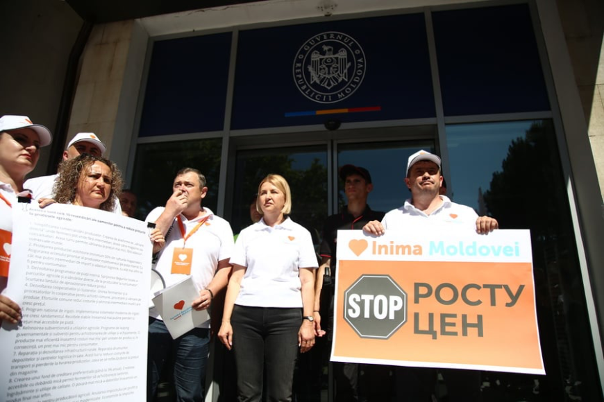 «Жителей Молдовы просто грабят». Inima Moldovei потребовала у правительства остановить рост цен