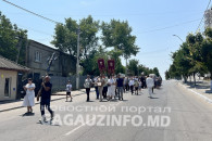 Крестный ход в Комрате – люди молятся о дожде