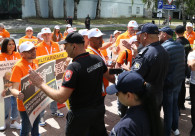 Полиция попыталась сорвать протест Inima Moldovei