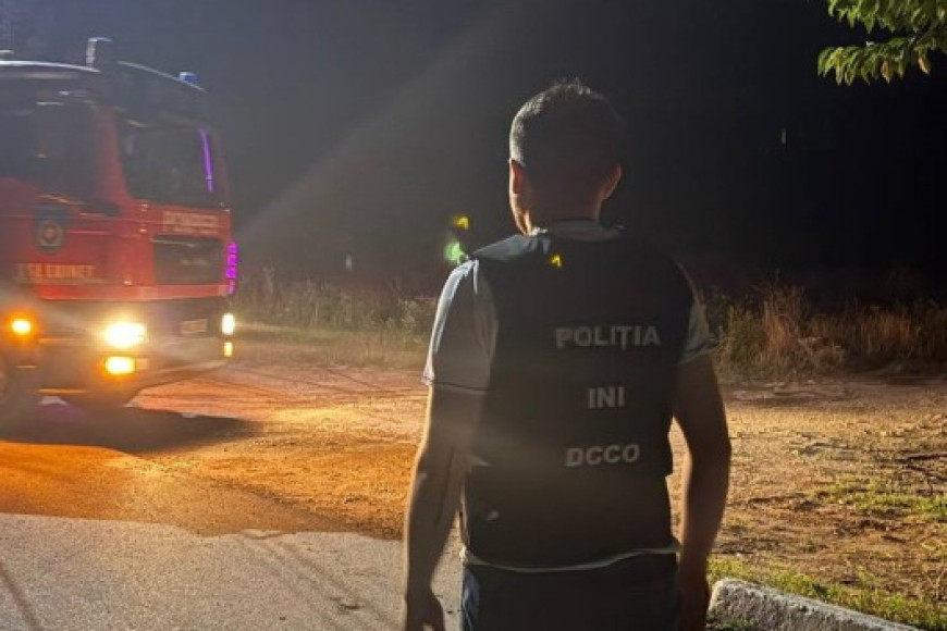 У предпринимателя из Единец потребовали денег за "крышу" – во двор дома прилетел "коктейль Молотова"