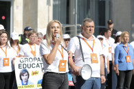 Протест Inima Moldovei у правительства: полиция заблокировала вход в здание