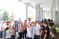 "Молдове – молдавское": Акция Inima Moldovei в защиту фермеров и национальных производителей
