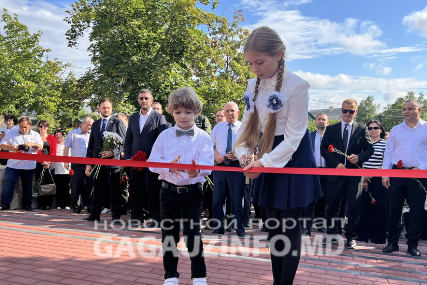 В Комрате открыли восстановленный Мемориал воинской славы