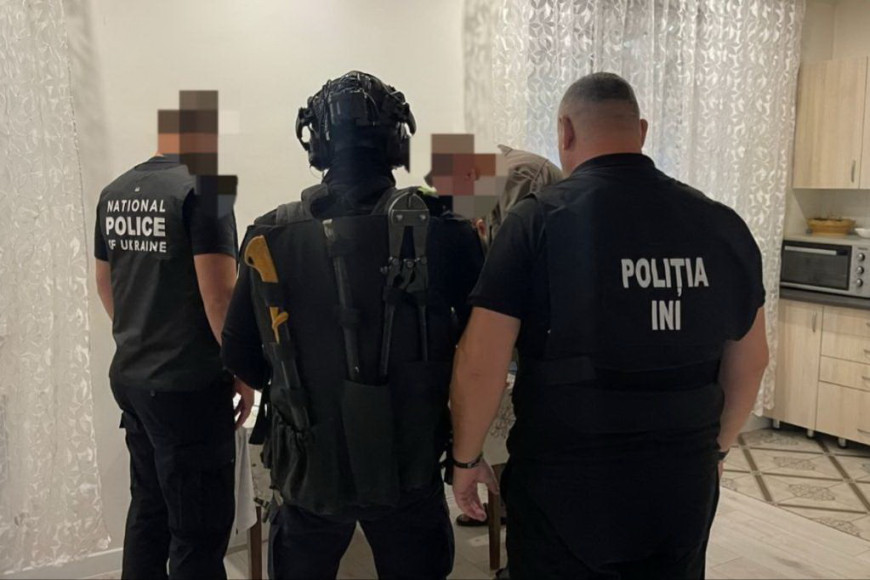 Занимались мошенничеством и наркотиками. Полиция задержала в Молдове украинских беженцев