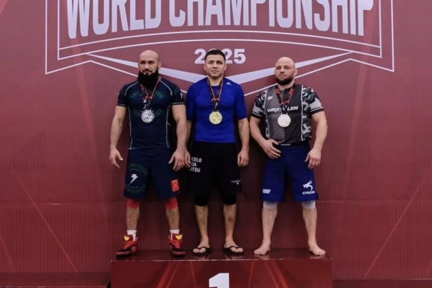 Абсолютным чемпионом мира по джиу-джитсу стал гагаузский спортсмен