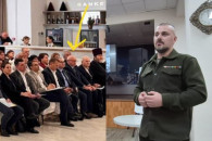 "У Гагаузии — туманное будущее". Петрович - о том, как националисту Петренку сидится рядом с "сепаратистами"