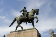 Министр культуры Молдовы считает, что двум памятникам "не место в Молдове"