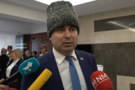 Костюк использовал ребенка для создания собственного имиджа? Полиция и PAS опровергают сообщение о наркотиках в школе