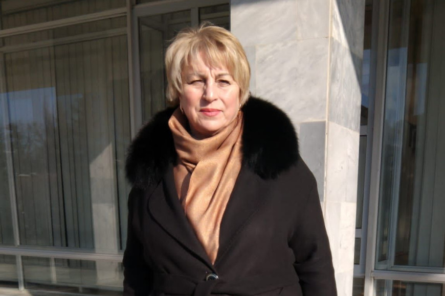 "За что извиняться, за правду"? Проигравшая Санду суд женщина не отступает