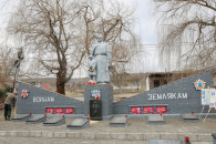 Посвящены участникам Великой Отечественной. Мемориальные плиты установили в Окницком районе
