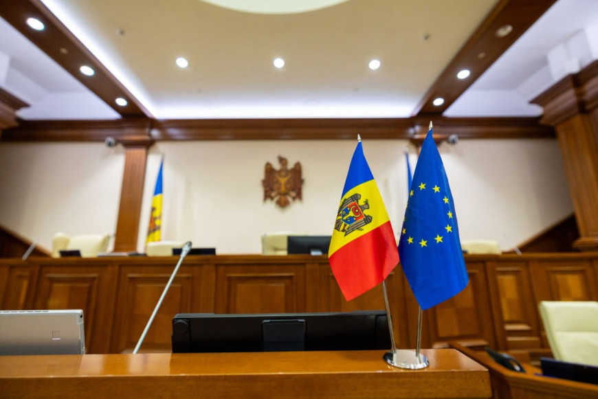 В парламенте игнорируют процедуры: 70% инициатив принято с нарушениями
