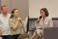 Скандал на встрече Санду с диаспорой в Ирландии: у женщины забрали микрофон