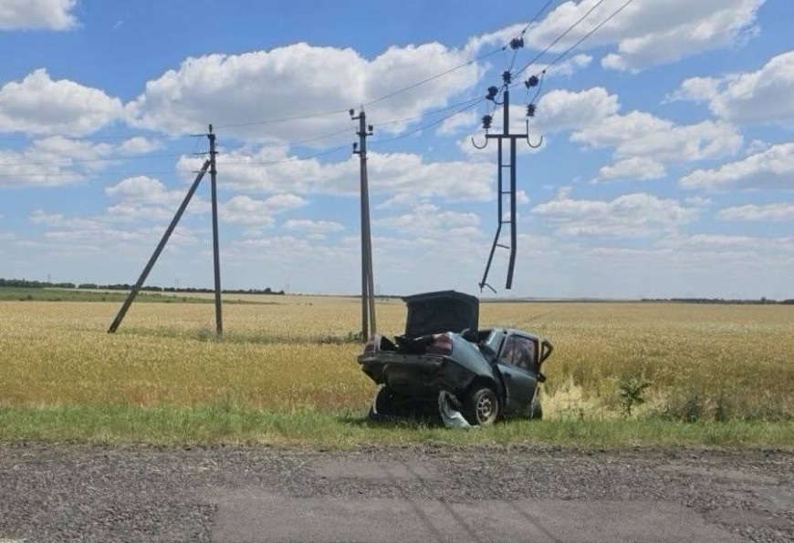 Недалеко от Чадыр-Лунги автомобиль протаранил столб – водитель погиб