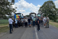 В Молдове протестующие фермеры заблокировали дорогу на таможню
