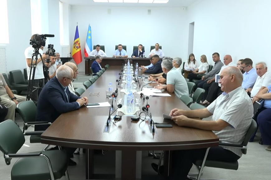 В Гагаузии сорвали заседание НСГ – не пришли депутаты