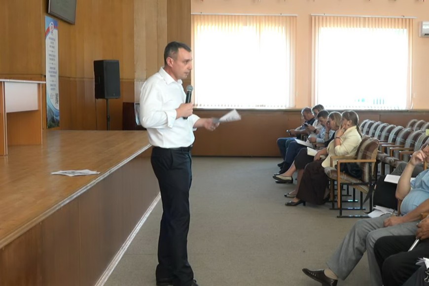 "Башкан должен знать румынский язык". В Комрате обсудили законодательную инициативу PAS