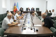 Гагаузские депутаты вновь сорвали внеочередное заседание