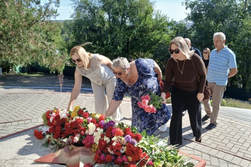 В Вулканештах почтили память воинов, погибших при освобождении города