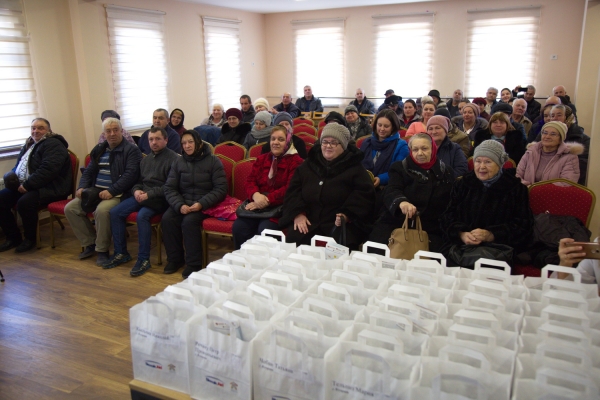 Более 200 жителей Гагаузии получили глюкометры от посольства Словакии