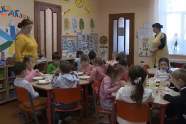 Родители дошколят из Копчака благодарят власти Гагаузии за бесплатное питание в детсадах