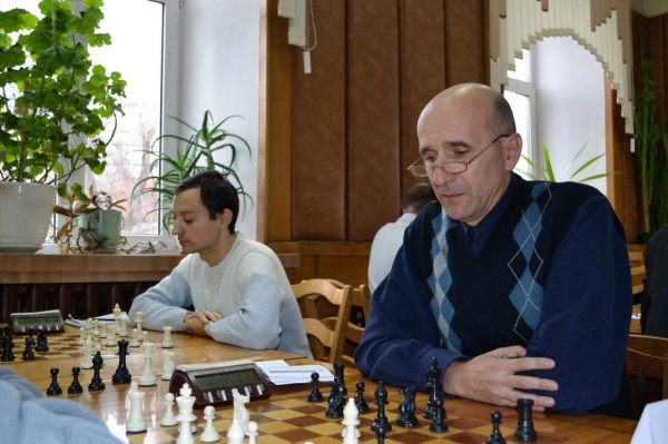 Узнай, кто стал чемпионом Гагаузии по шахматам